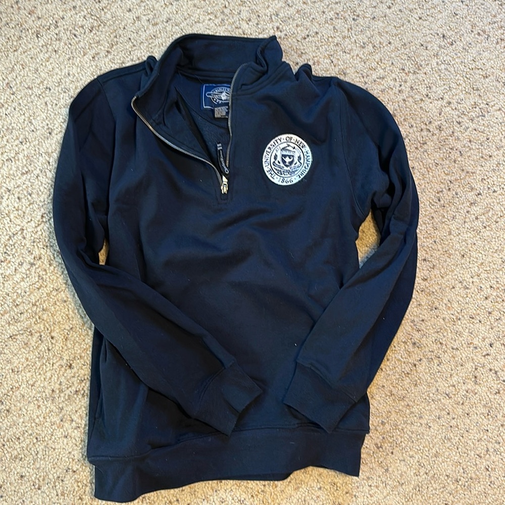UNH pullover university of New Hampshire